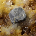 n°103137 - Galene Fluorite Quartz - Les Rocs (Carrière) - Buxières-les-Mines - Allier