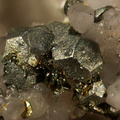 n°103143 - Pyrite Quartz -   Les Rocs (Carrière) - Buxières-les-Mines - Allier