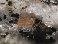 Zircon - Puy-de-Menoyre - Menet - Cantal 