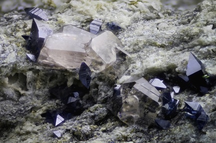 Anatase Monazite -  Château-Feuillet - La Léchère - Savoie