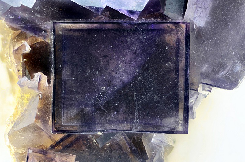 Fluorite - Carrière de Birrity - Arbouet-Sussaute - Pyrénées-Atlantiques